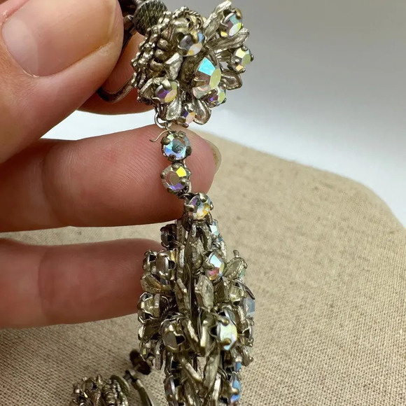 Vintage Miriam Haskell Opal 1960s Starburst Chandelier Earrings - Picture 3 of 10